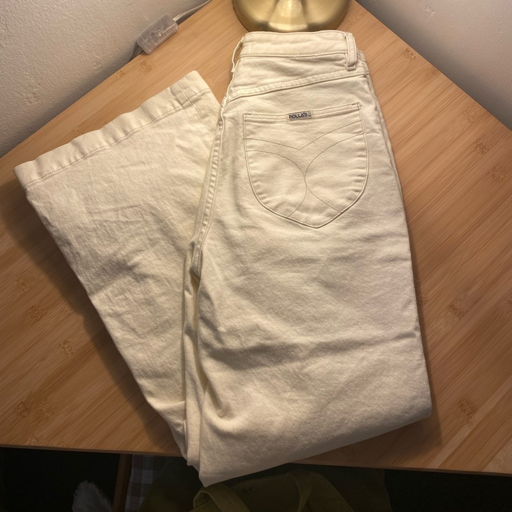 rollas jeans in buttercream